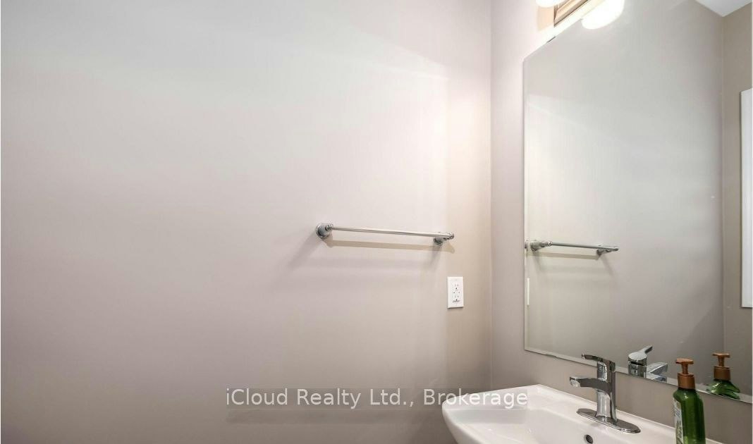 42 Milt Schmidt Street, Kitchener, ON, N2R 0T2 - 24