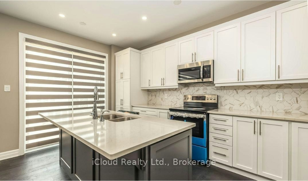 42 Milt Schmidt Street, Kitchener, ON, N2R 0T2 - 4