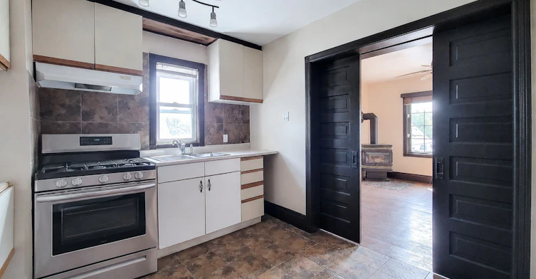 Upper-6133 Prospect Street, Niagara Falls, ON, L2G 1G9 - 8
