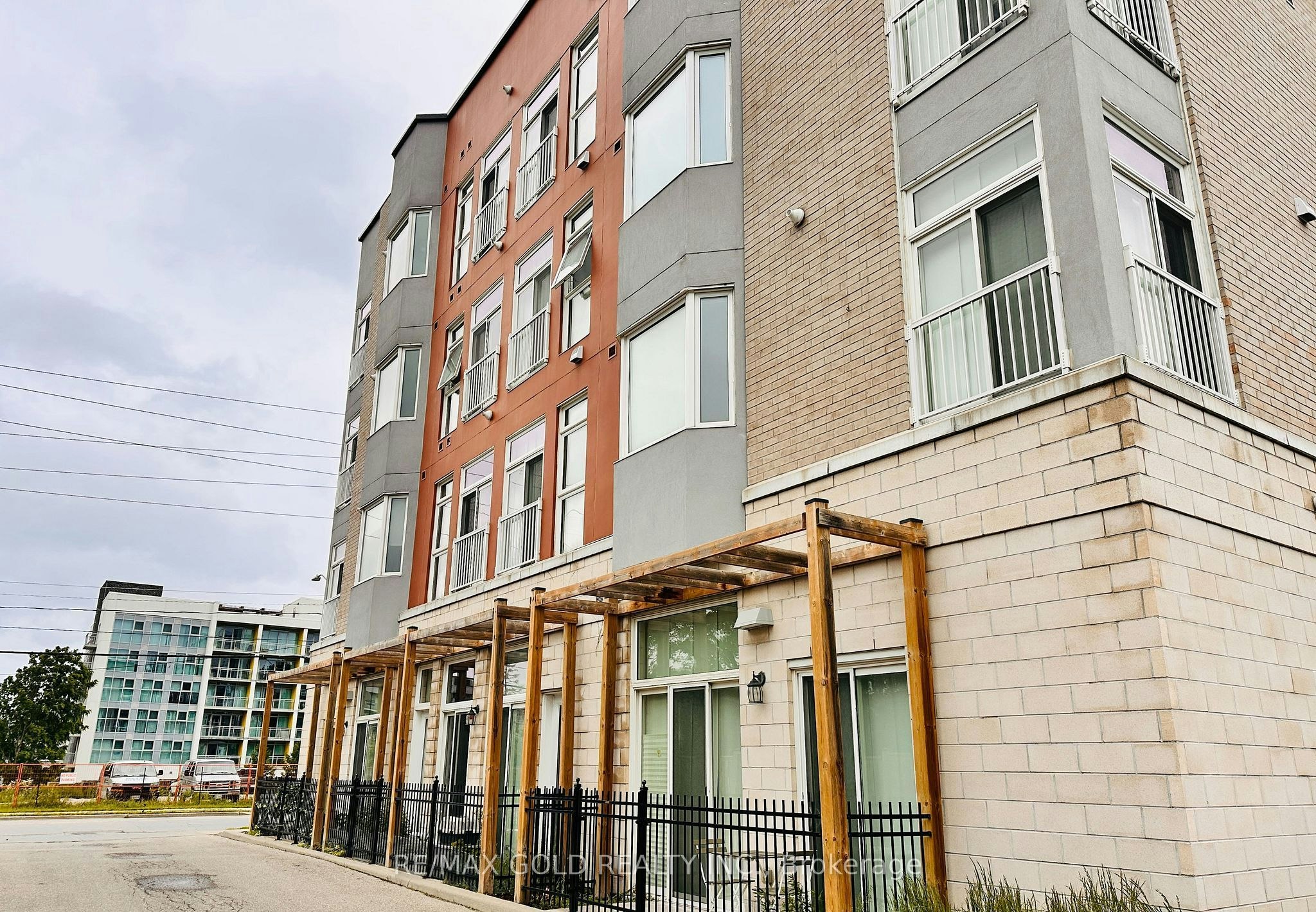 112-253 Albert Street, Waterloo, ON, N2L 0G3 - 4