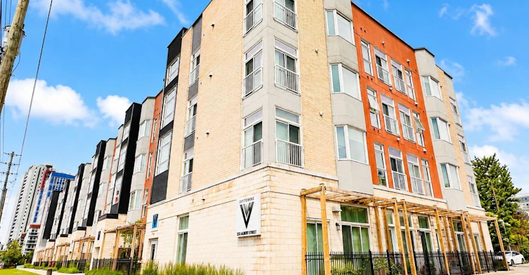 112-253 Albert Street, Waterloo, ON, N2L 0G3