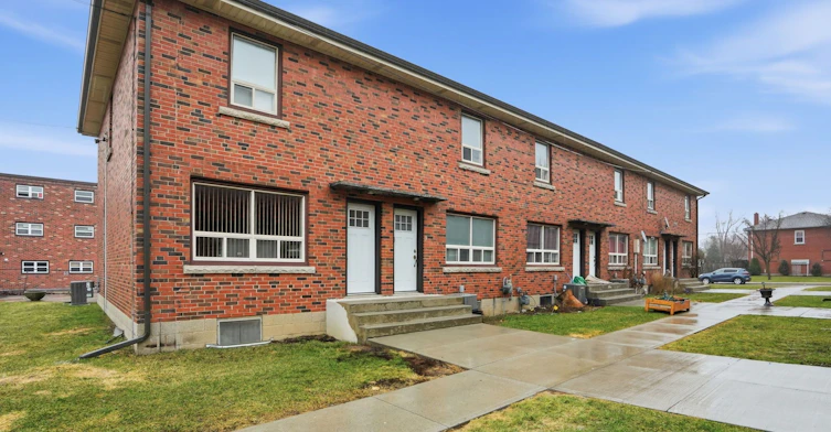 D-424 East 42nd Street, Hamilton, ON, L8T 3A9 - 10
