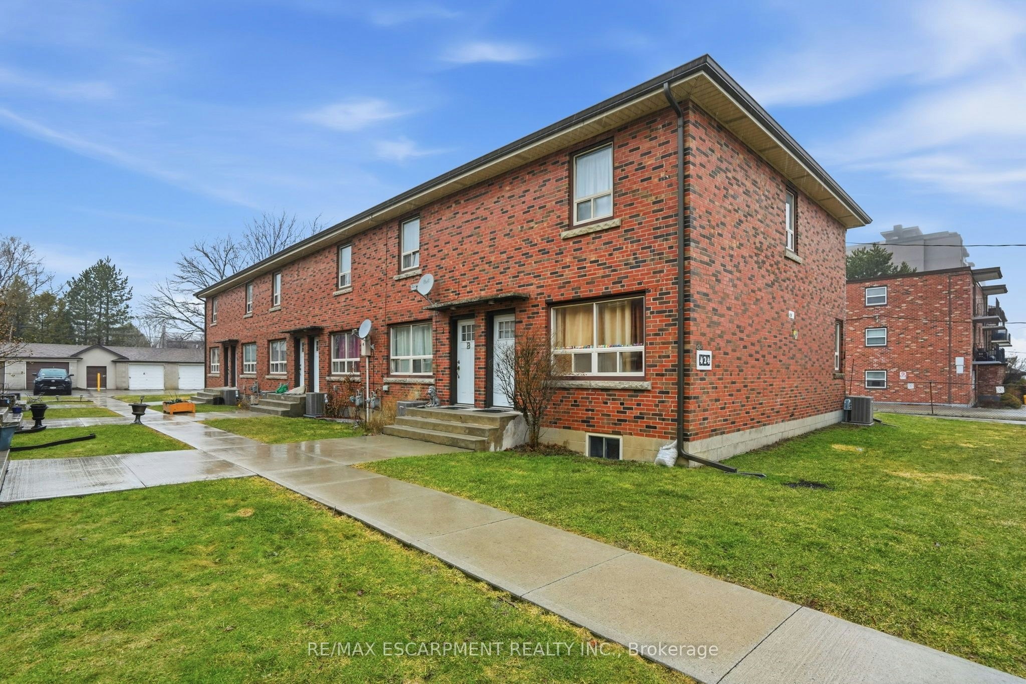 D-424 East 42nd Street, Hamilton, ON, L8T 3A9 - 9
