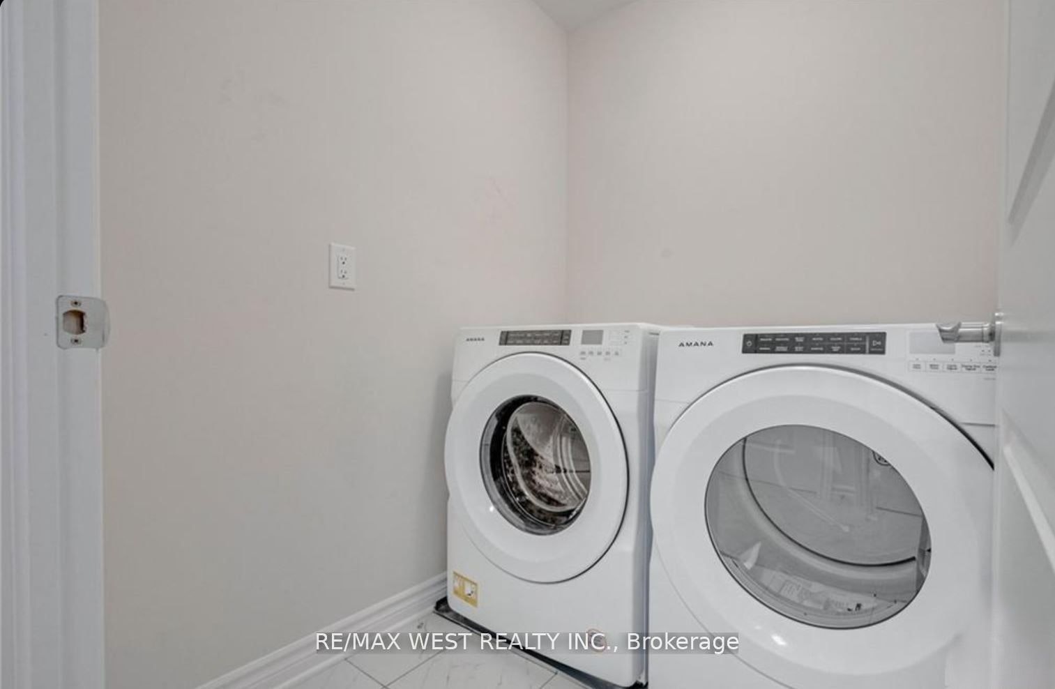1026 Kijik Crescent, Ottawa, ON, K1X 1G6 - 22