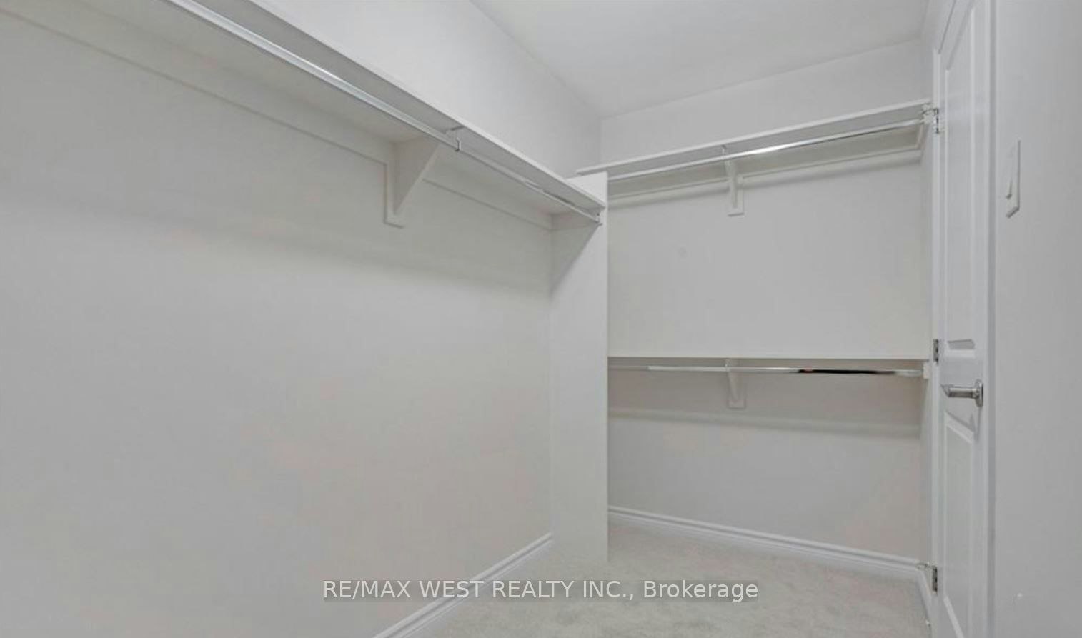 1026 Kijik Crescent, Ottawa, ON, K1X 1G6 - 15