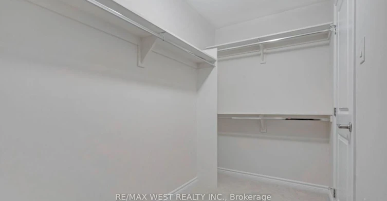1026 Kijik Crescent, Ottawa, ON, K1X 1G6 - 15
