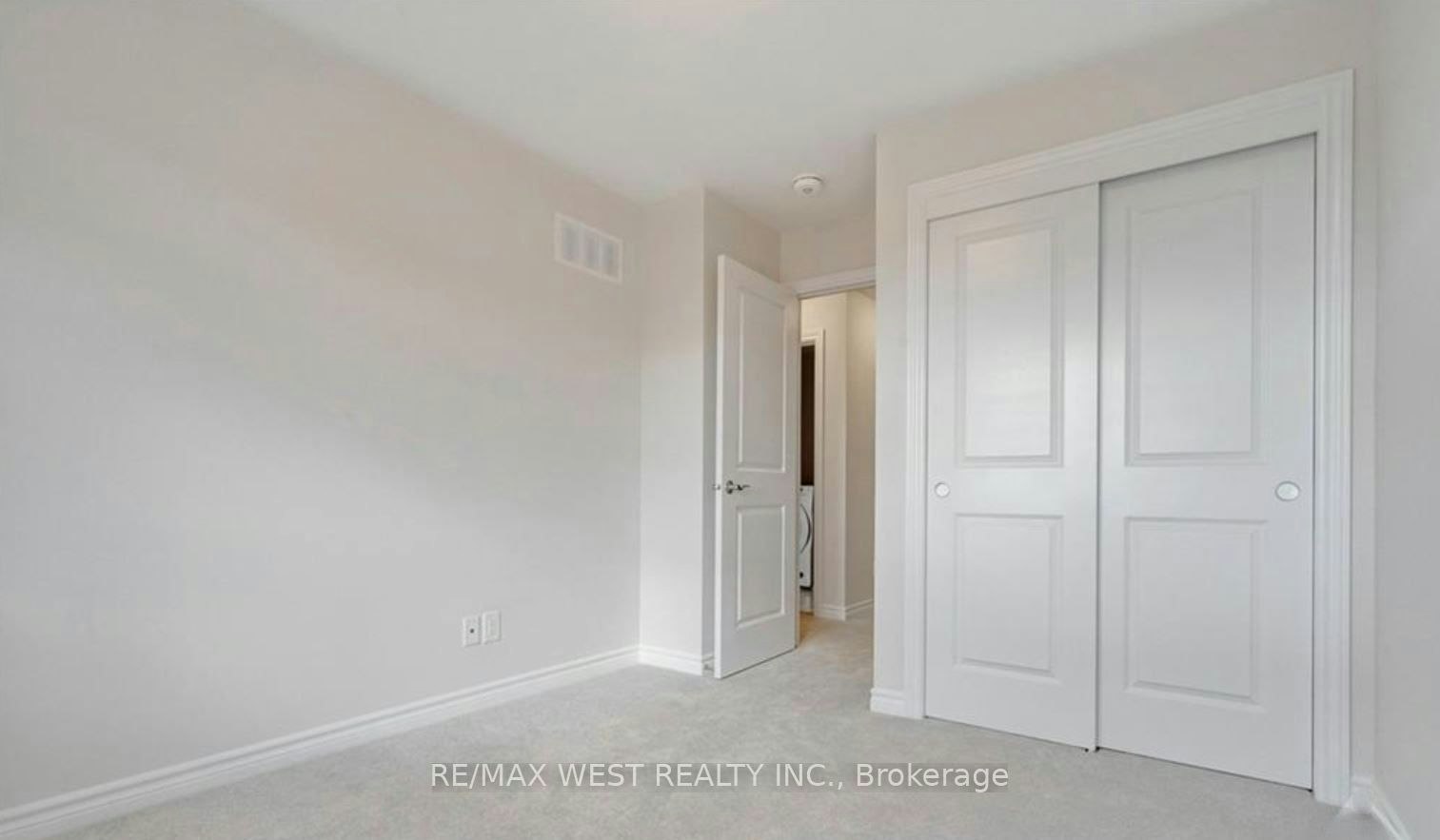 1026 Kijik Crescent, Ottawa, ON, K1X 1G6 - 18