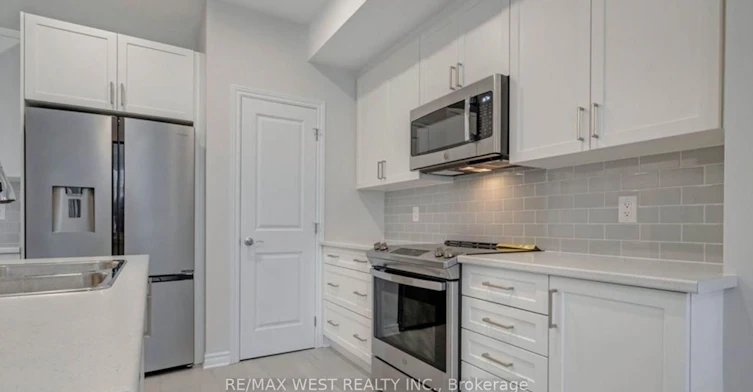 1026 Kijik Crescent, Ottawa, ON, K1X 1G6 - 6