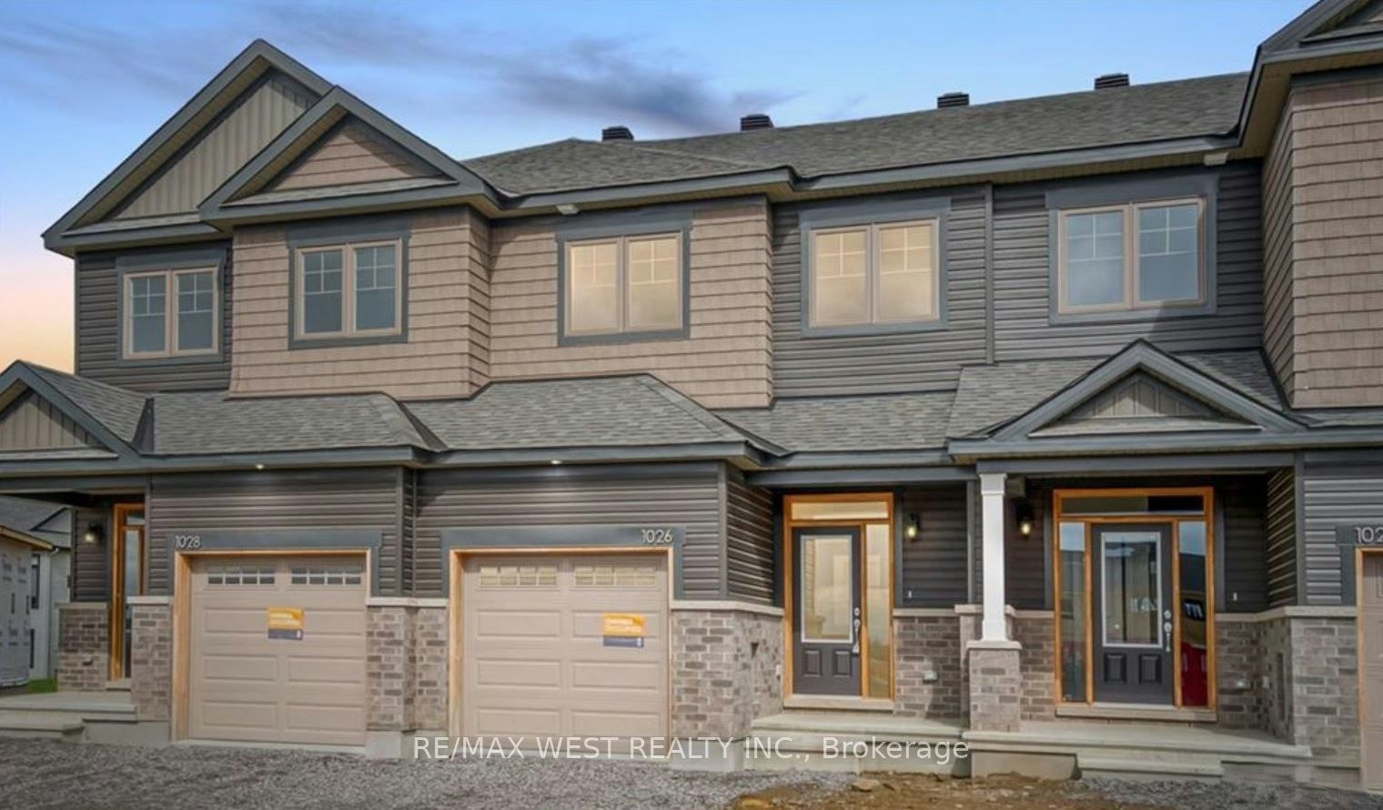 1026 Kijik Crescent, Ottawa, ON, K1X 1G6 - 2