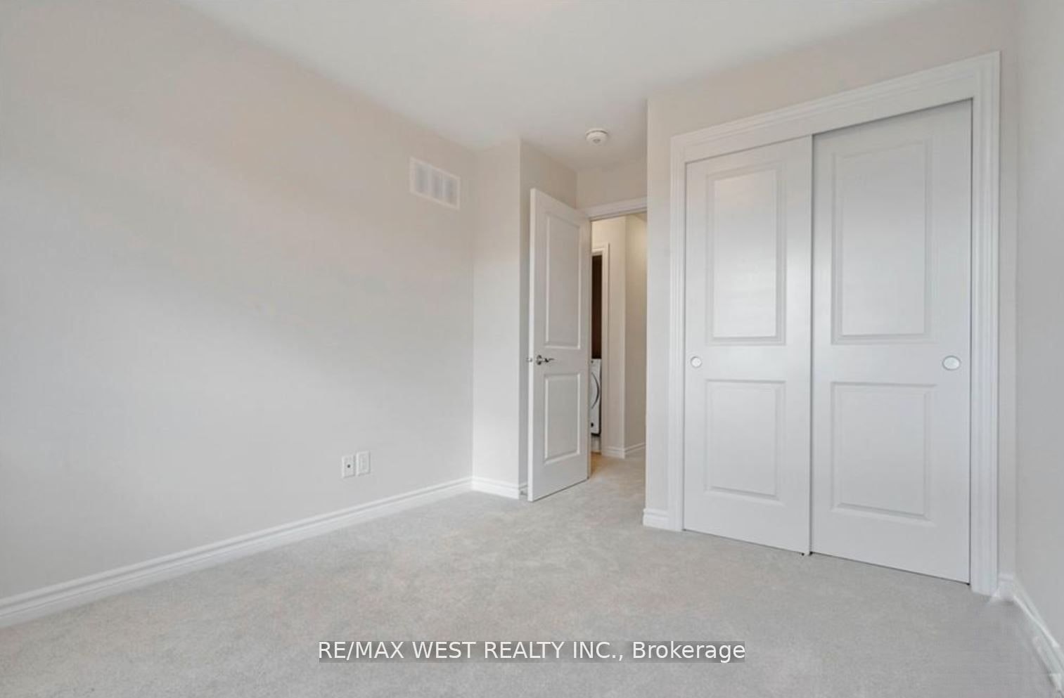 1026 Kijik Crescent, Ottawa, ON, K1X 1G6 - 18