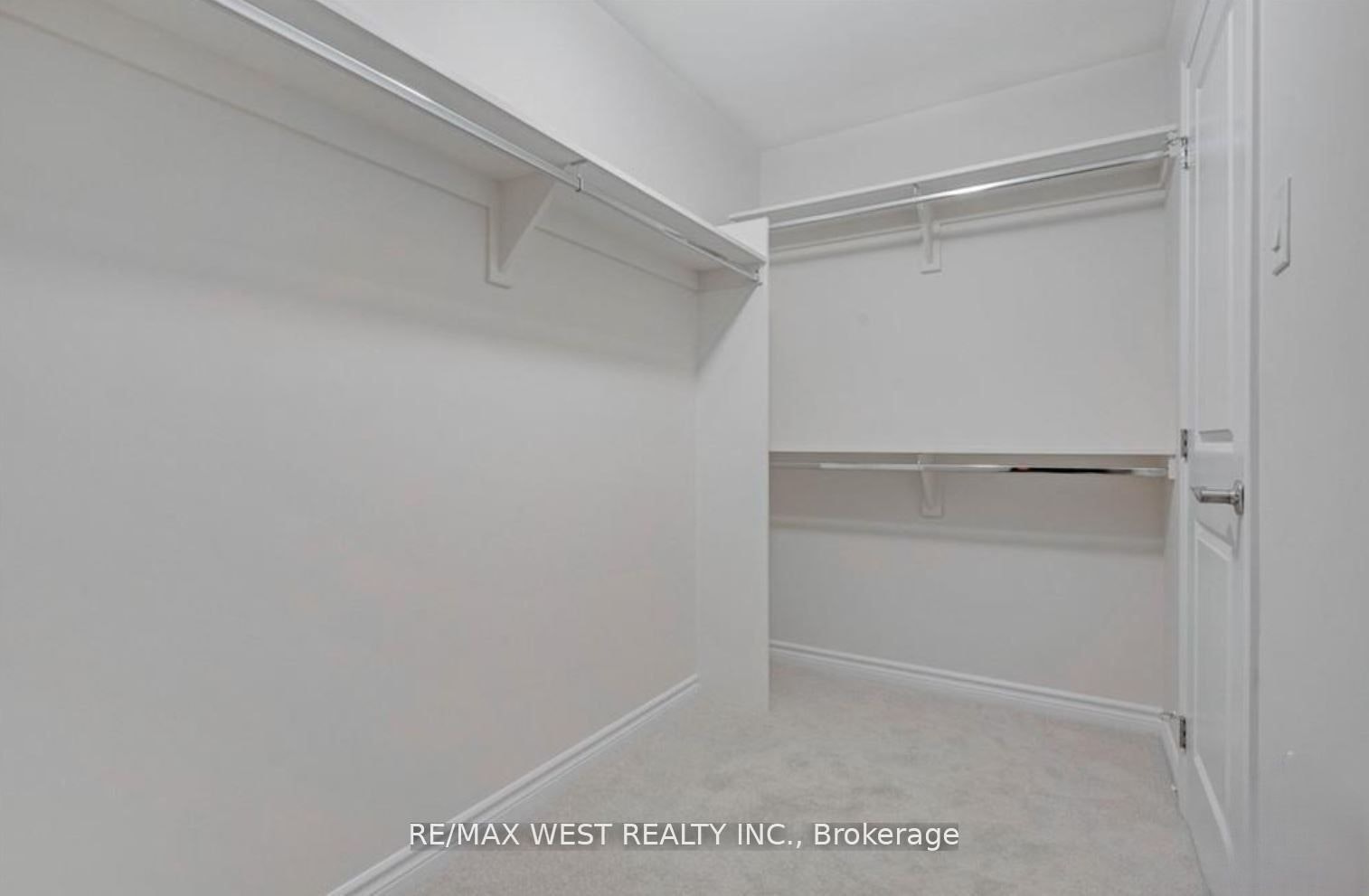 1026 Kijik Crescent, Ottawa, ON, K1X 1G6 - 15