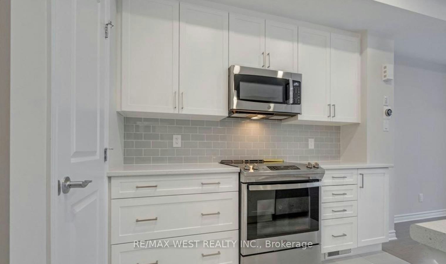 1026 Kijik Crescent, Ottawa, ON, K1X 1G6 - 8
