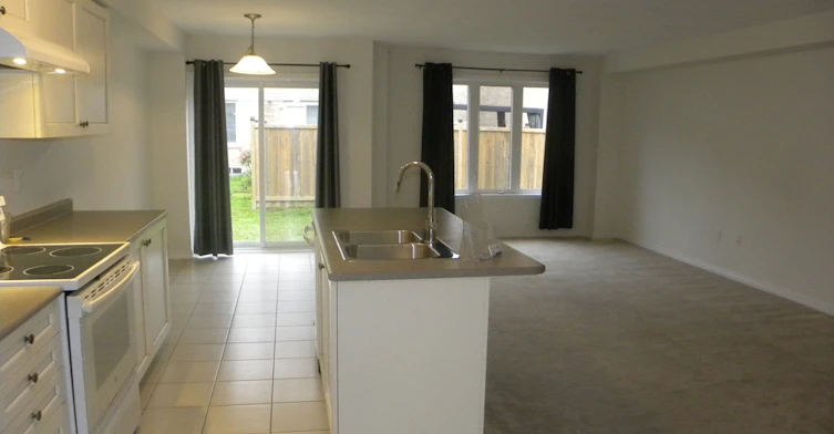 45 Butcher Crescent, Brantford, ON, N3T 0P3 - 8