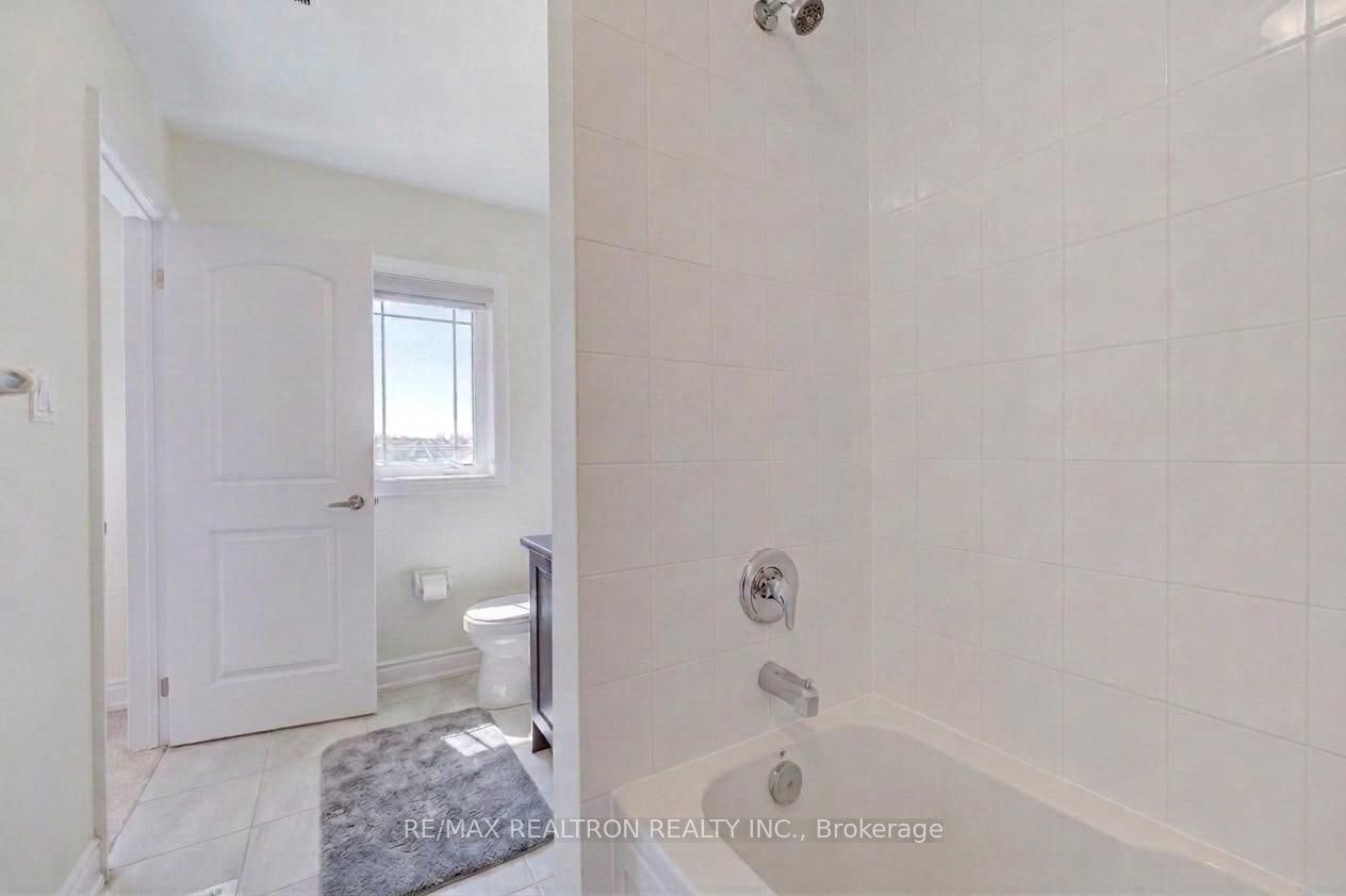372 Blackburn Drive, Brantford, ON, N3T 5L5 - 32