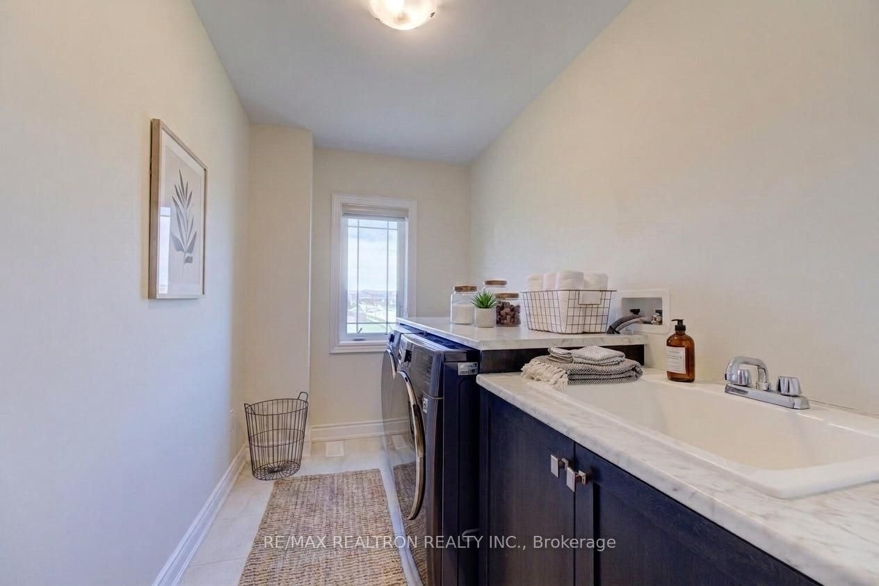 372 Blackburn Drive, Brantford, ON, N3T 5L5 - 35