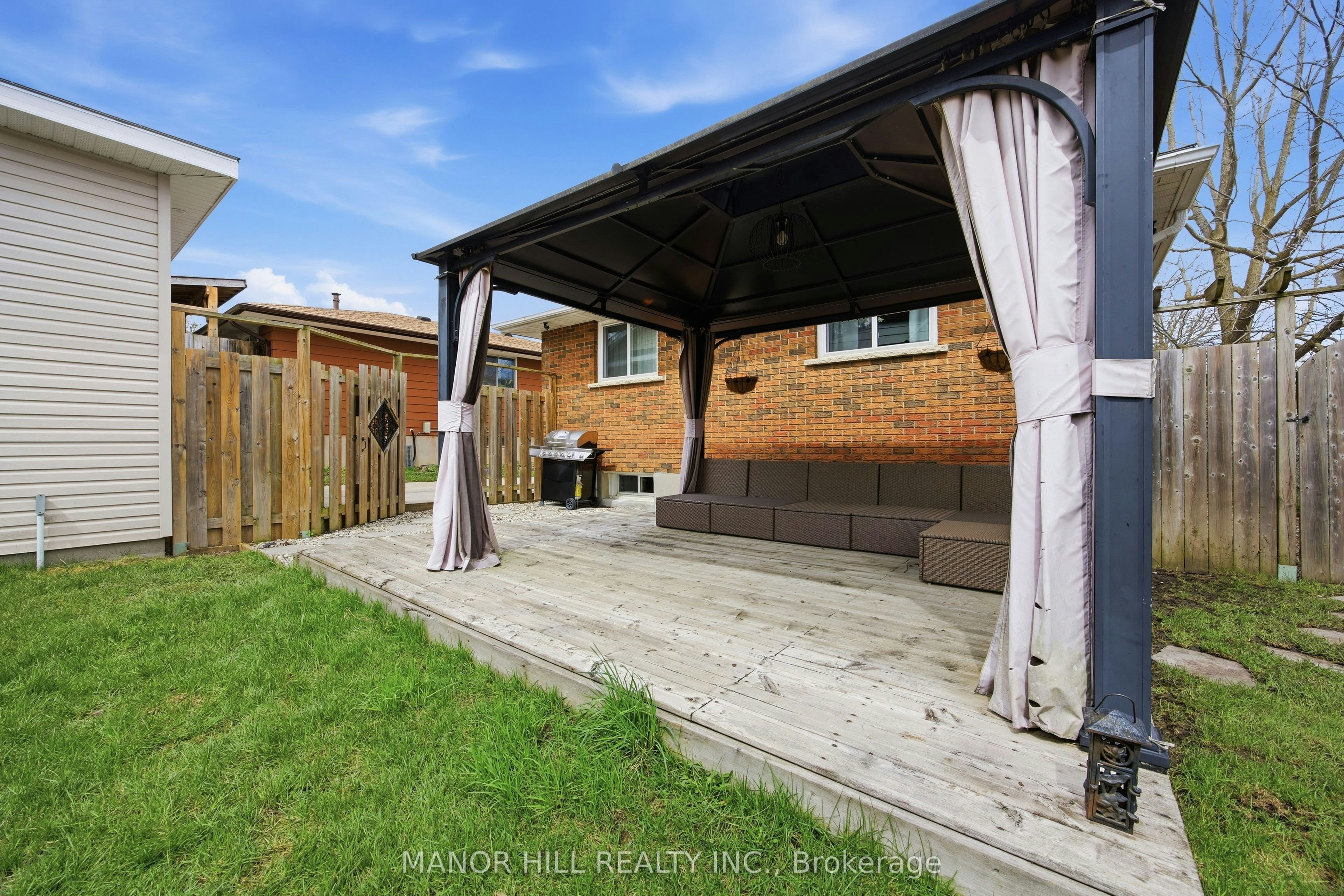 513 Havelock Drive, Waterloo, ON, N2L 4N8 - 22