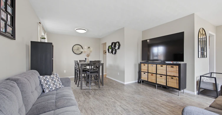 513 Havelock Drive, Waterloo, ON, N2L 4N8 - 9