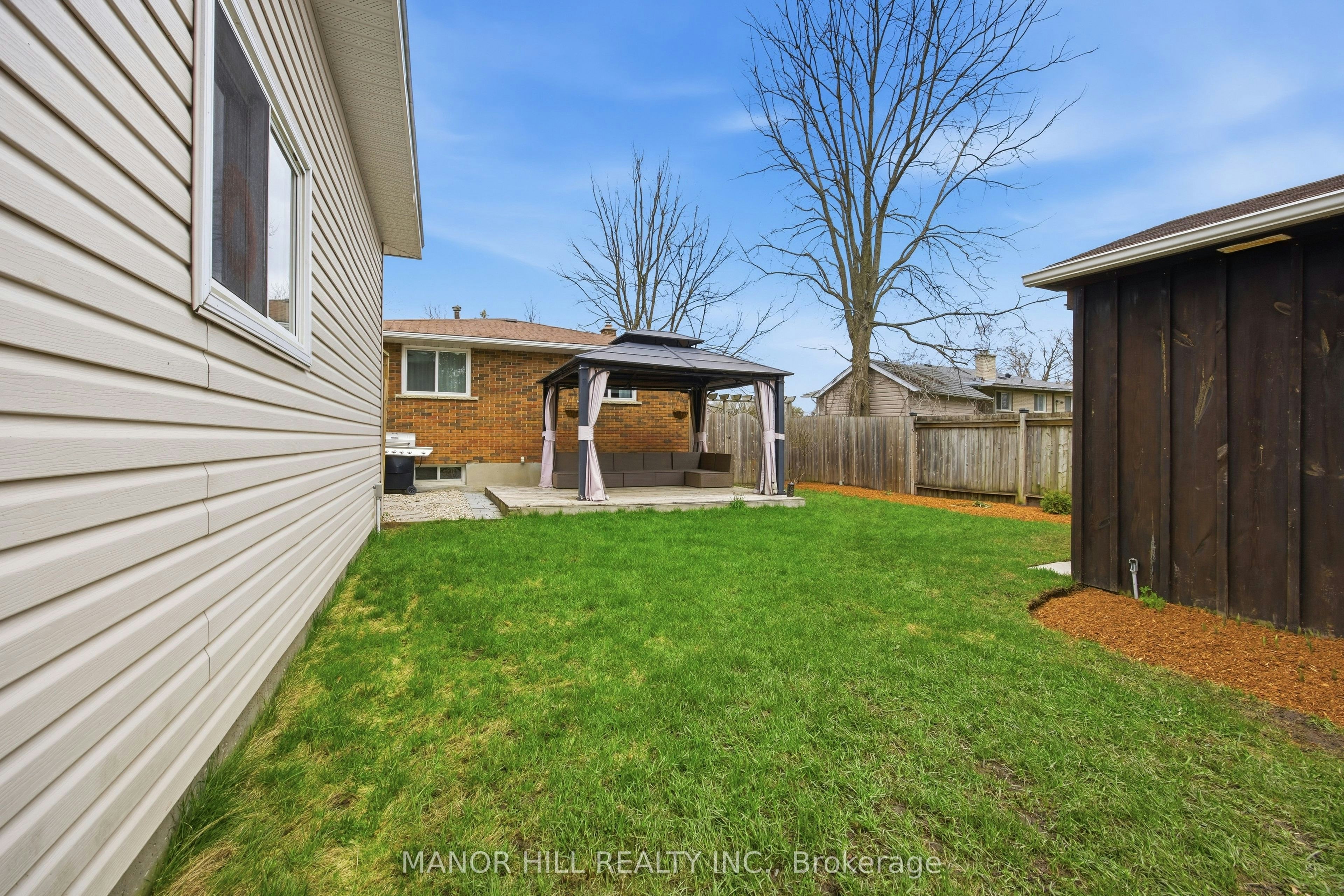 513 Havelock Drive, Waterloo, ON, N2L 4N8 - 24