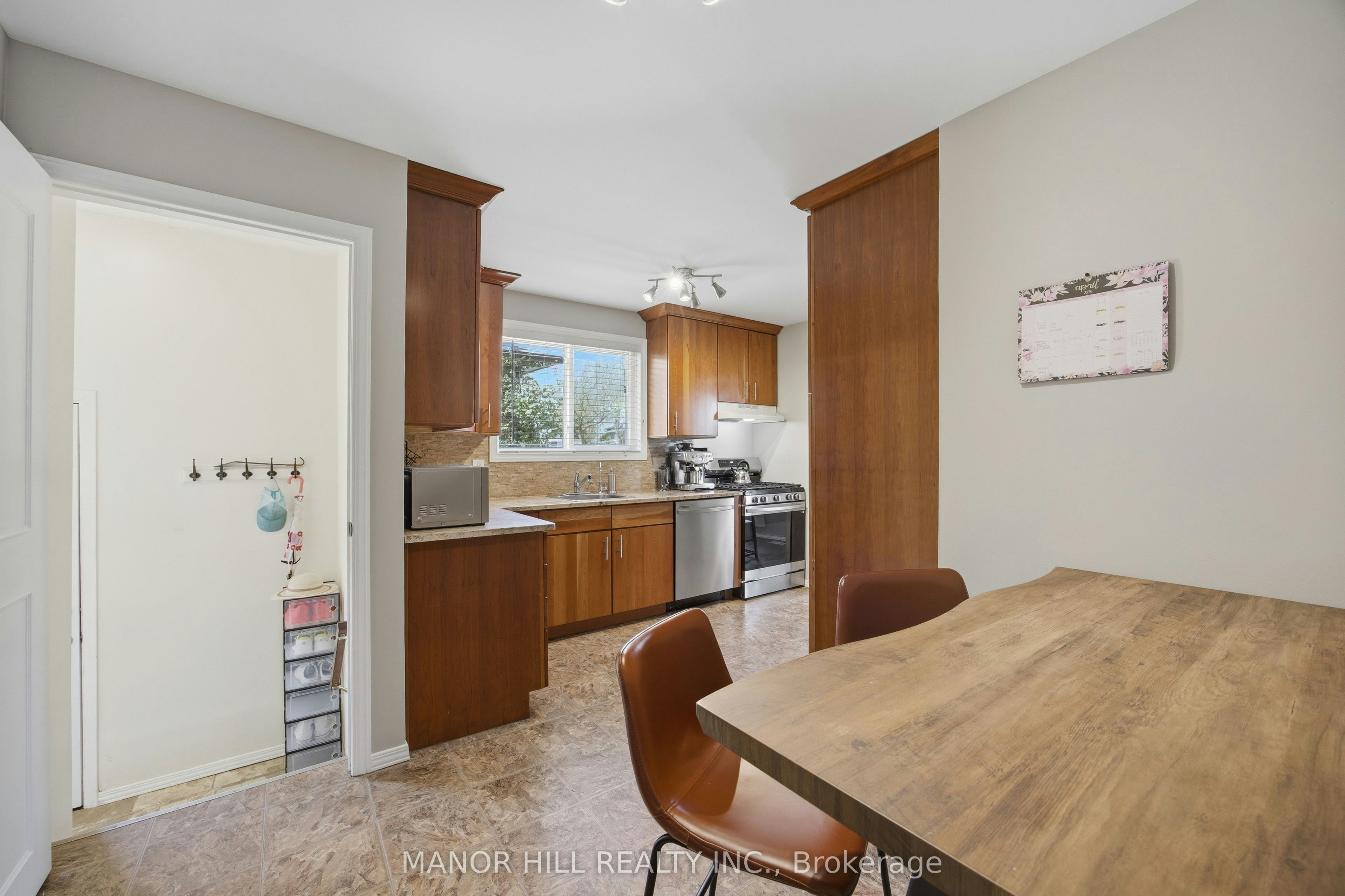 513 Havelock Drive, Waterloo, ON, N2L 4N8 - 6