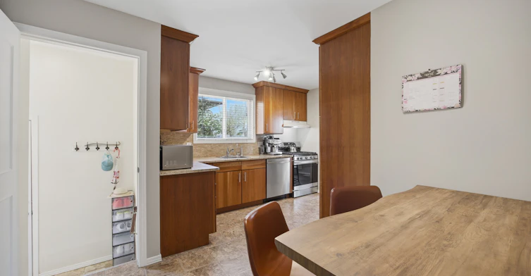 513 Havelock Drive, Waterloo, ON, N2L 4N8 - 6