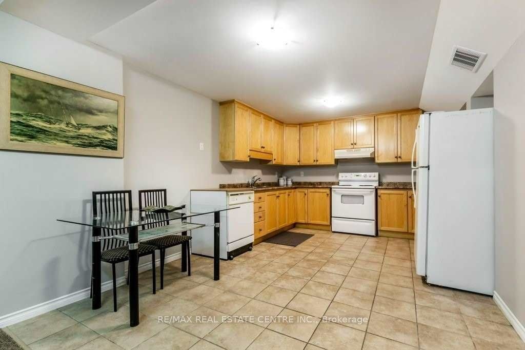 Basemen-131 Mcnichol Drive, Cambridge, ON, N1P 1E1 - 5