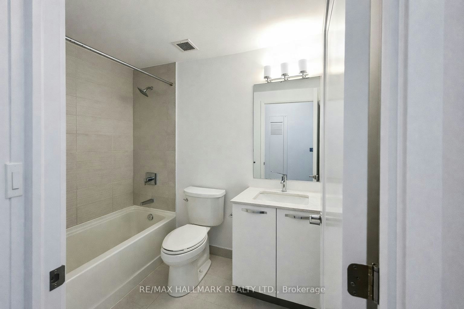 713-75 James Street S, Hamilton, ON, L8P 2Y9 - 8