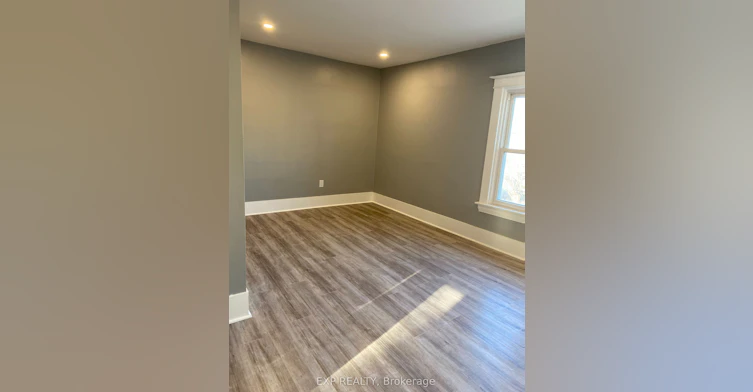 UPPER LEVEL-104 Lowell Avenue, St. Catharines, ON, L2R 2E2 - 6
