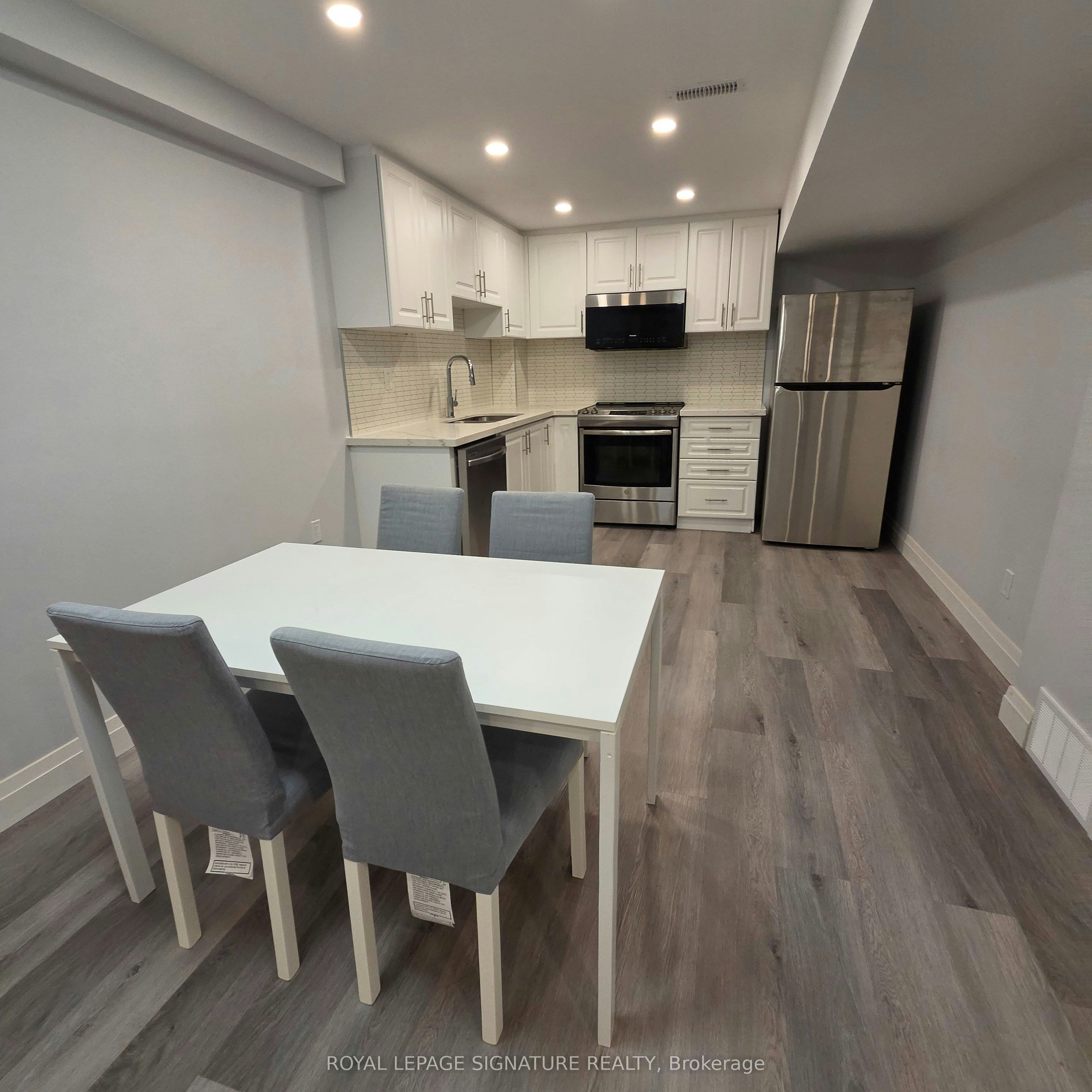 88 Blue Mountain Drive, Hamilton, ON, L0R 1P0 - 10
