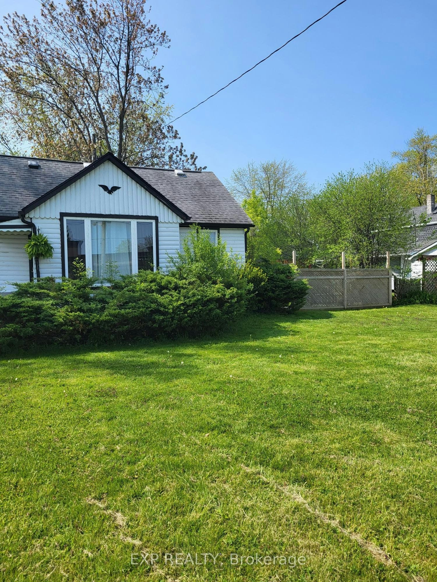 1317 Dominion Road, Fort Erie, ON, L2A 1J2