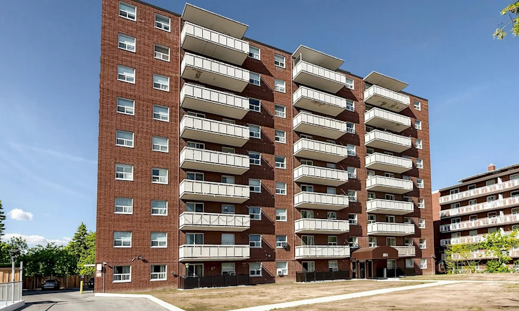 708-851 Queenston Road