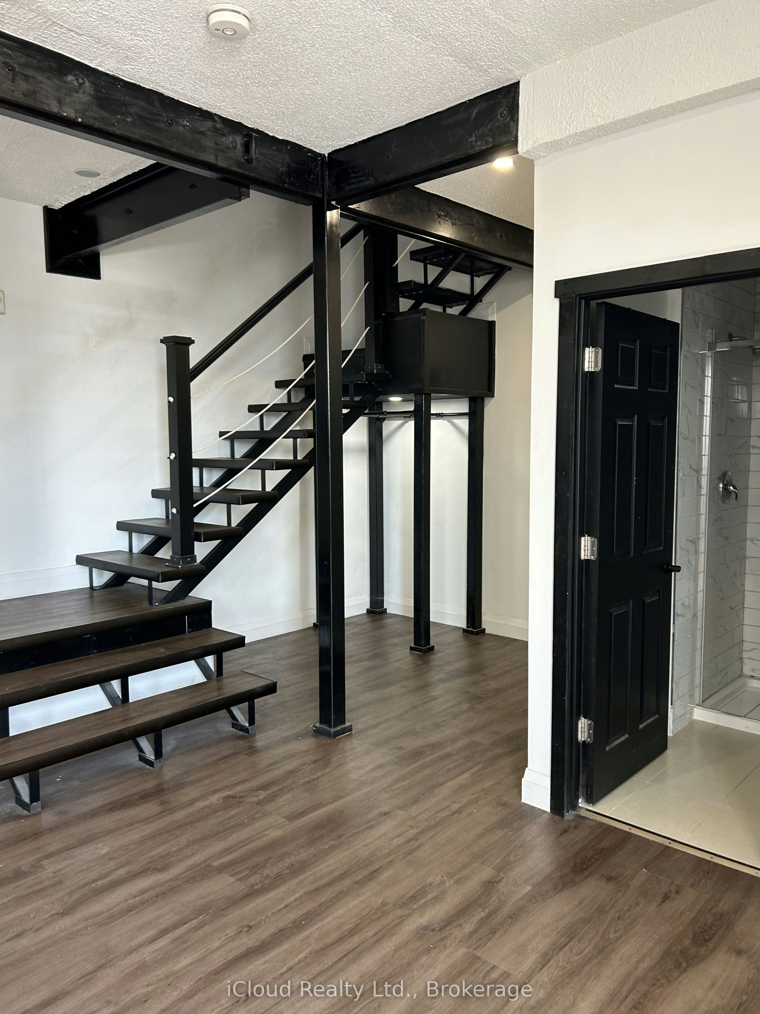 12-7 Foundry Street, Hamilton, ON, L9H 2V6 - 4