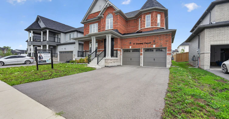 91 Hennessey Crescent, Kawartha Lakes, ON, K9V 0P4 - 3