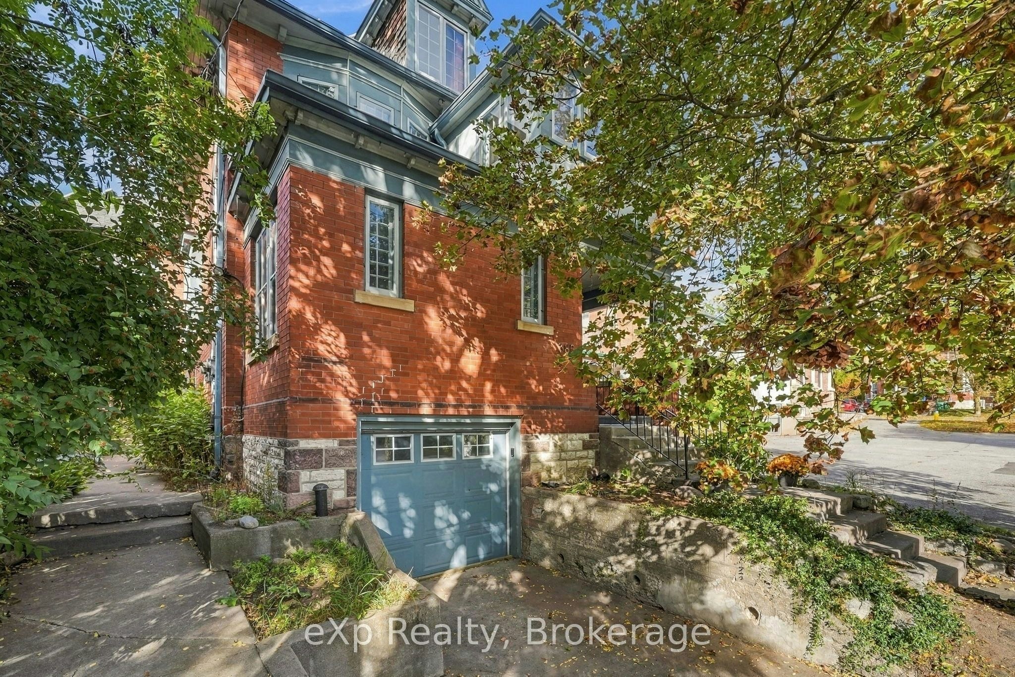 385 Stewart Street, Peterborough, ON, K9H 4A9