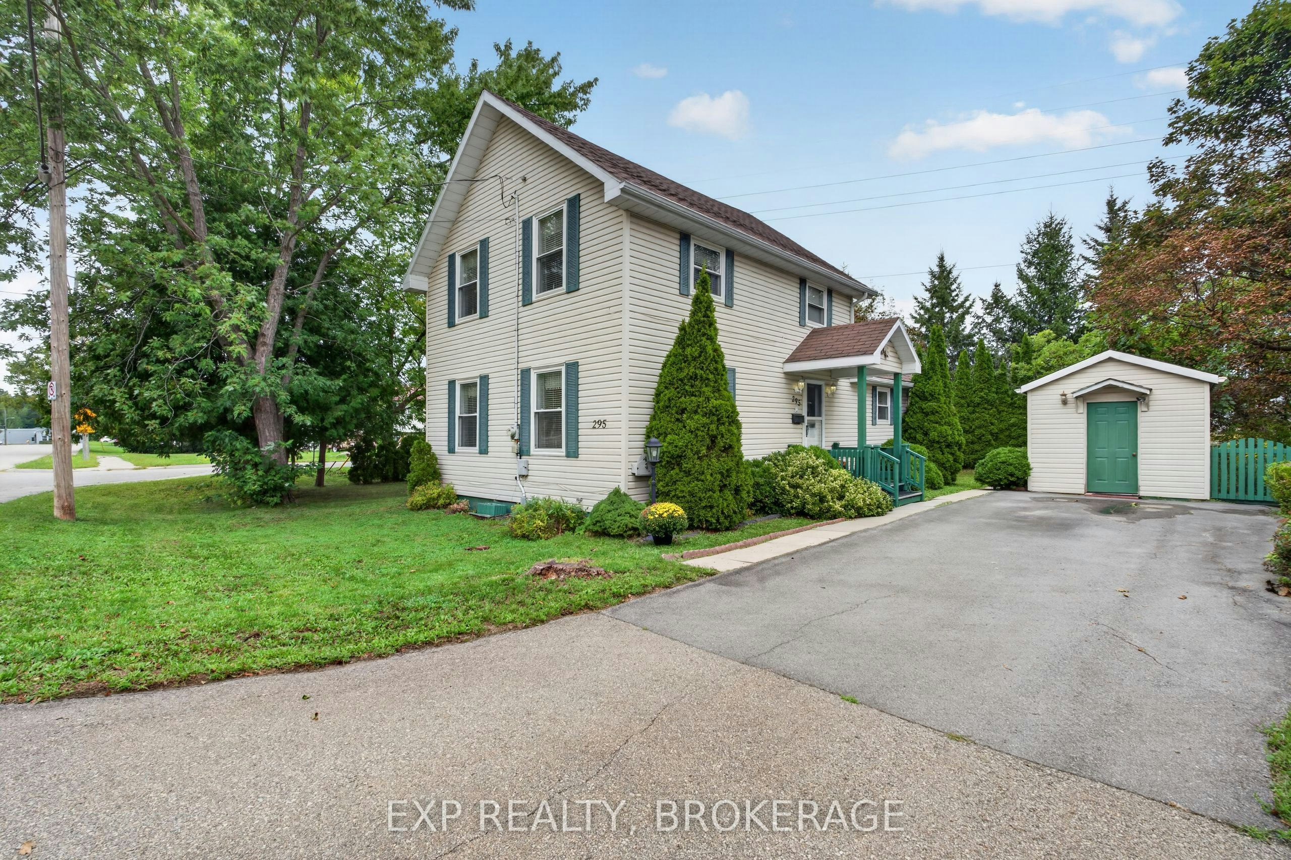295 Victoria Avenue, Gananoque, ON, K7G 2S3