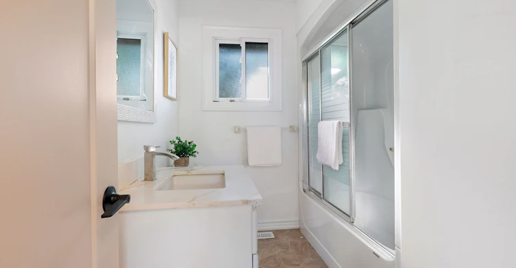 UPPER-1235 Michael Street, London, ON, N5V 2H4 - 17