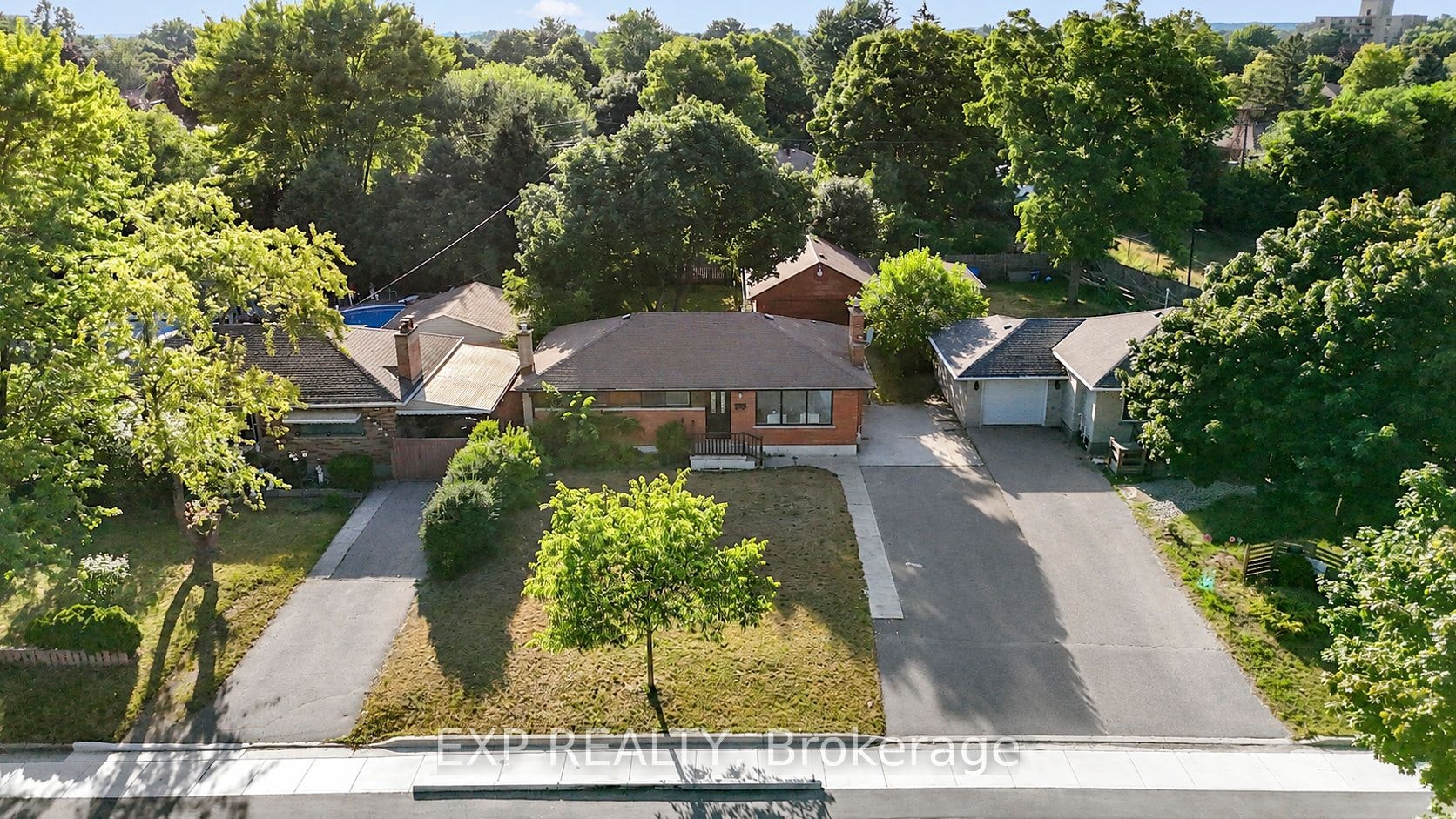 UPPER-1235 Michael Street, London, ON, N5V 2H4 - 2