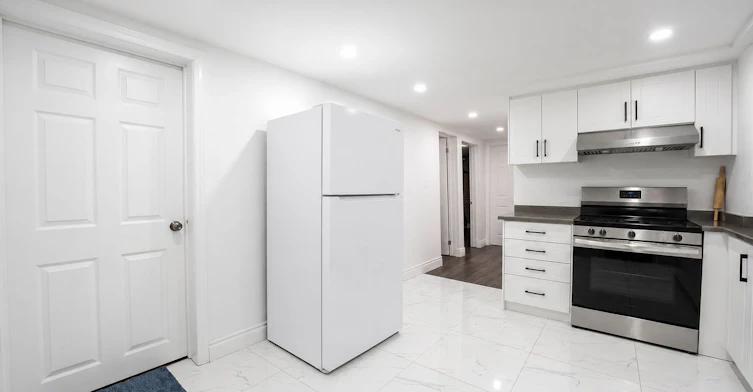 UPPER-1235 Michael Street, London, ON, N5V 2H4 - 18