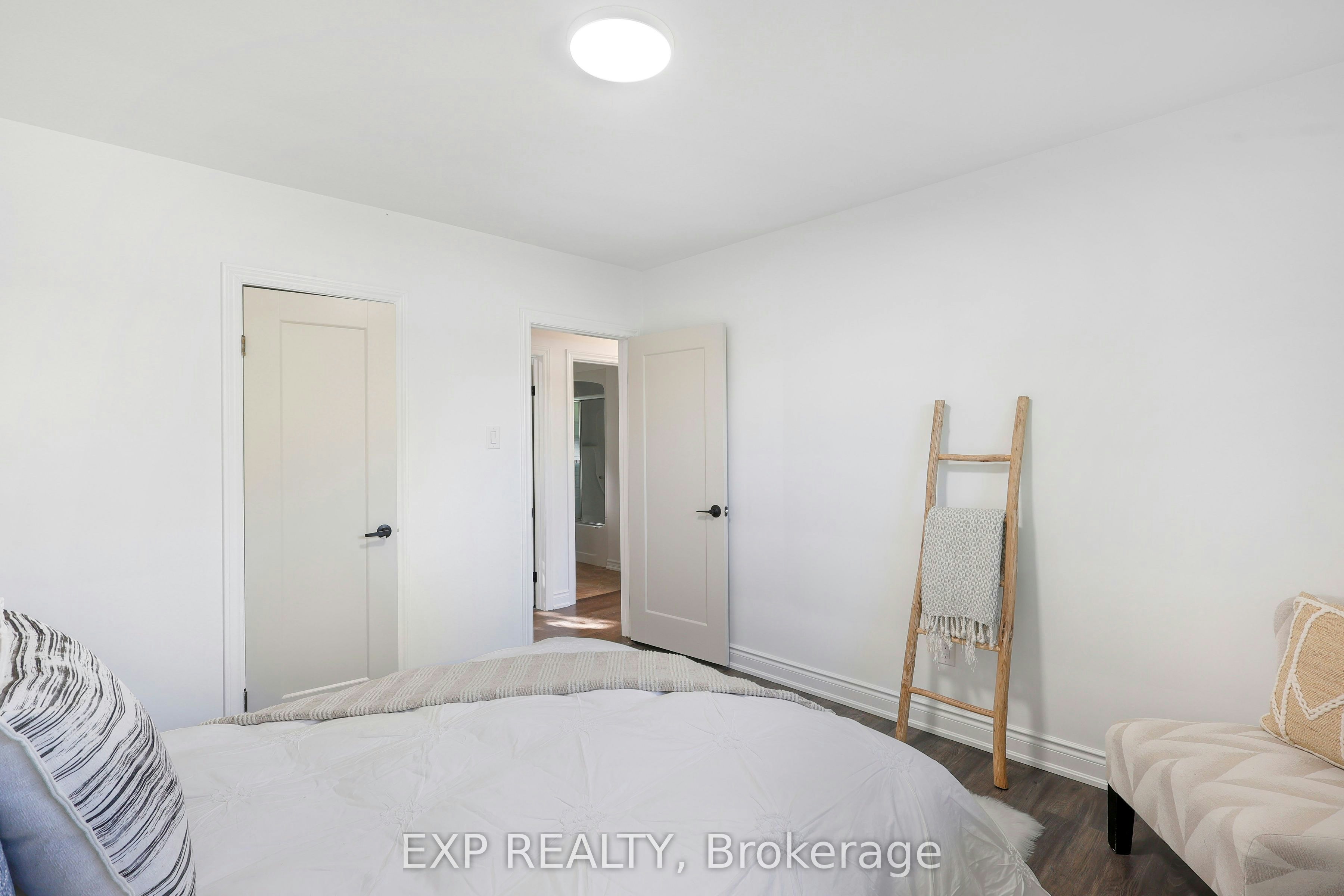UPPER-1235 Michael Street, London, ON, N5V 2H4 - 12