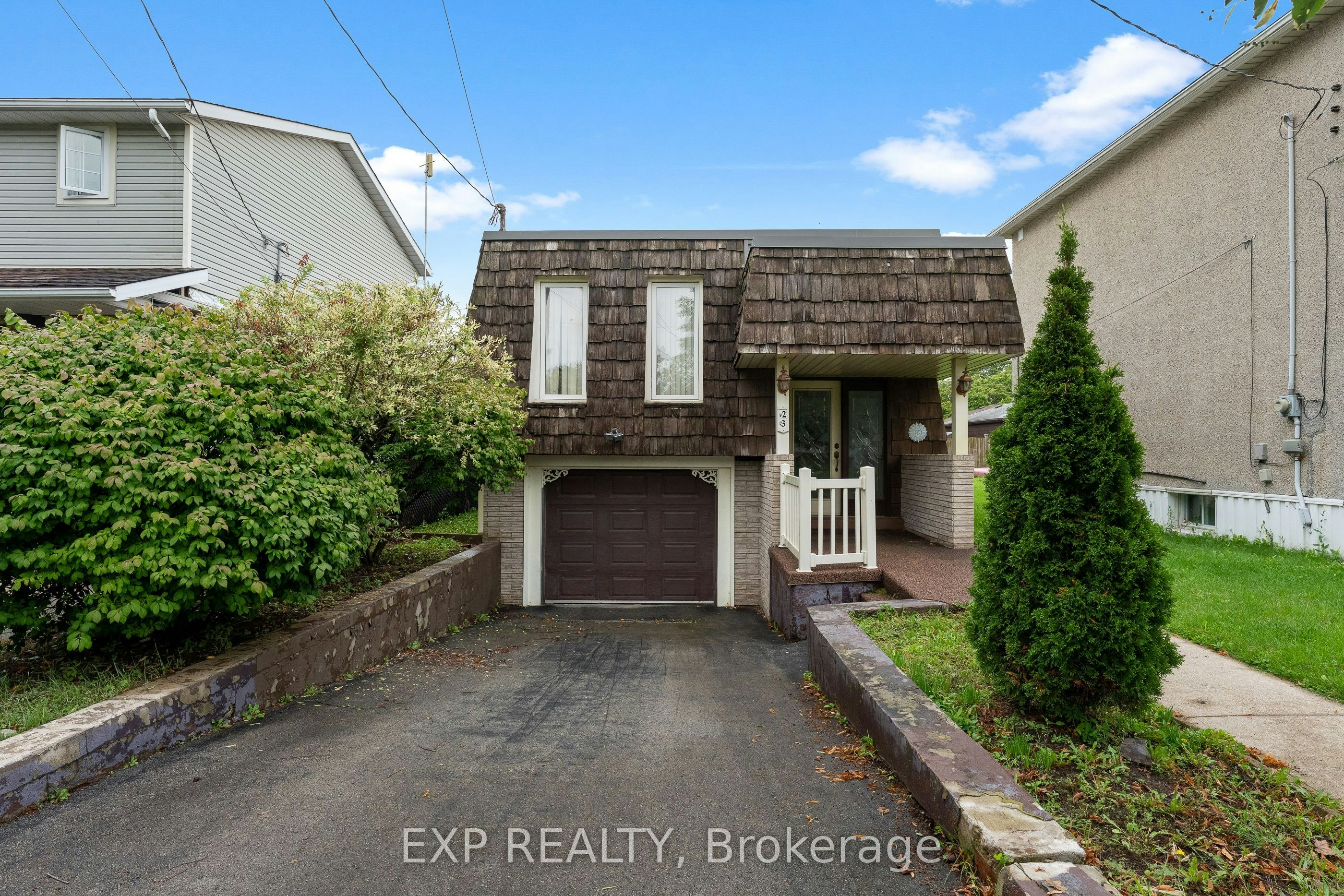 23 Classic Avenue, Welland, ON, L3B 1P3