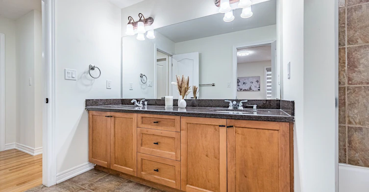 137 Cloverleaf Drive, Hamilton, ON, L9K 1R6 - 43