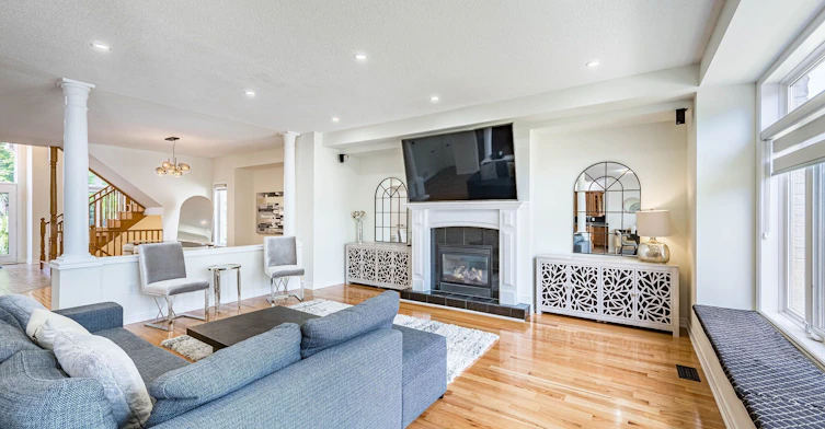 137 Cloverleaf Drive, Hamilton, ON, L9K 1R6 - 11