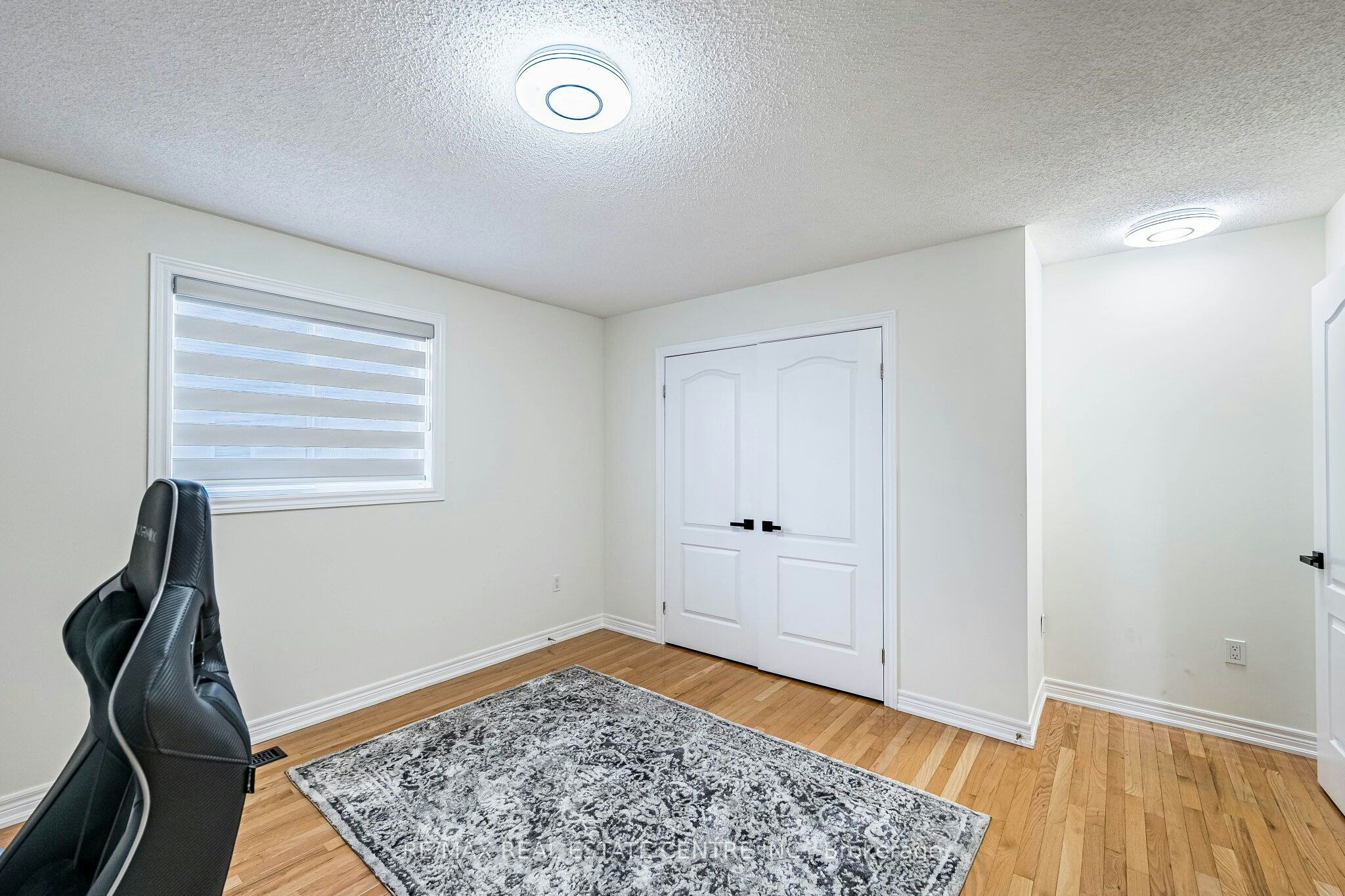 137 Cloverleaf Drive, Hamilton, ON, L9K 1R6 - 37