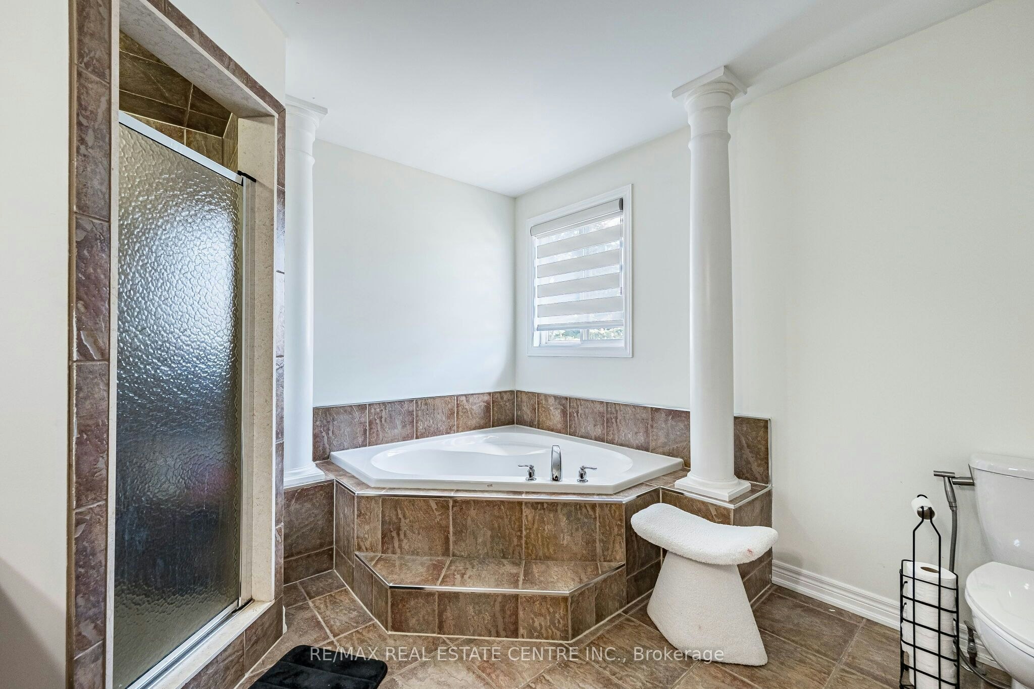 137 Cloverleaf Drive, Hamilton, ON, L9K 1R6 - 33