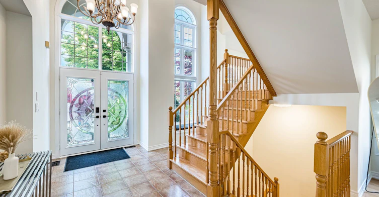 137 Cloverleaf Drive, Hamilton, ON, L9K 1R6 - 5