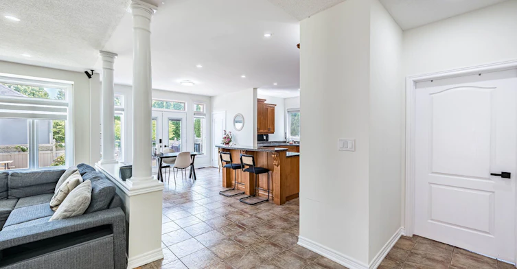 137 Cloverleaf Drive, Hamilton, ON, L9K 1R6 - 50