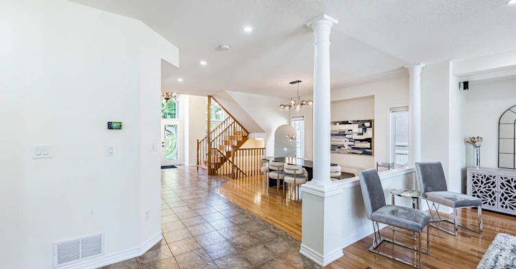 137 Cloverleaf Drive, Hamilton, ON, L9K 1R6 - 8