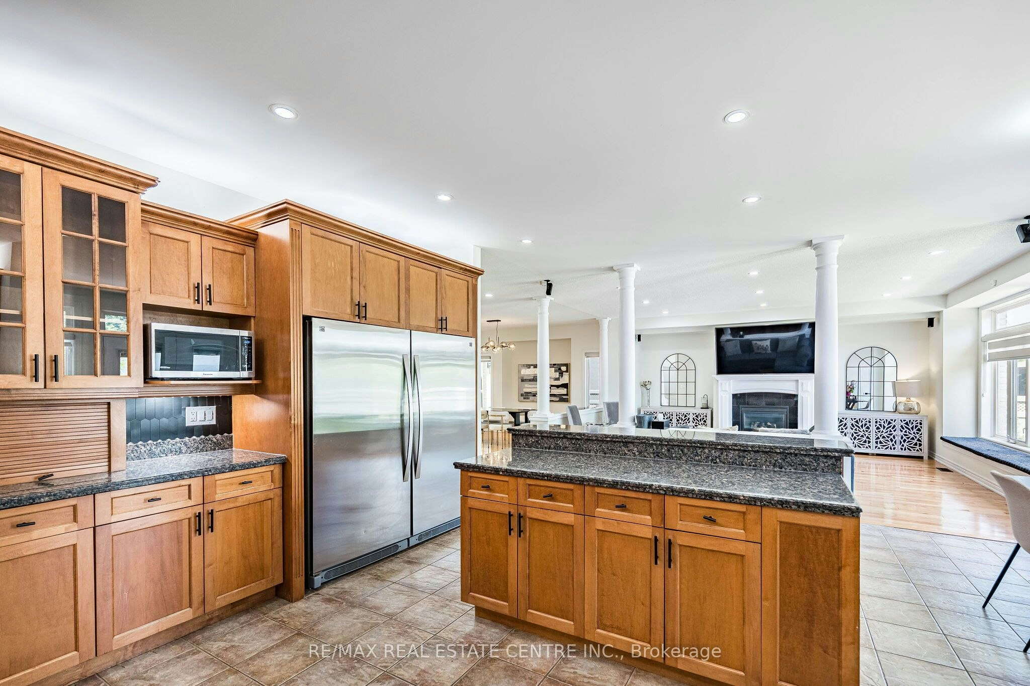 137 Cloverleaf Drive, Hamilton, ON, L9K 1R6 - 18