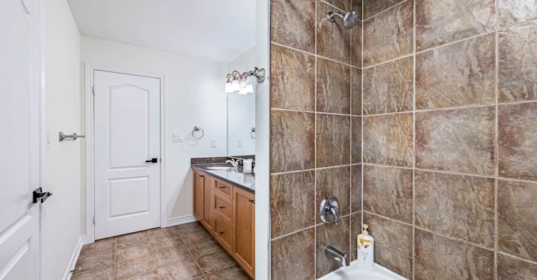 137 Cloverleaf Drive, Hamilton, ON, L9K 1R6 - 45