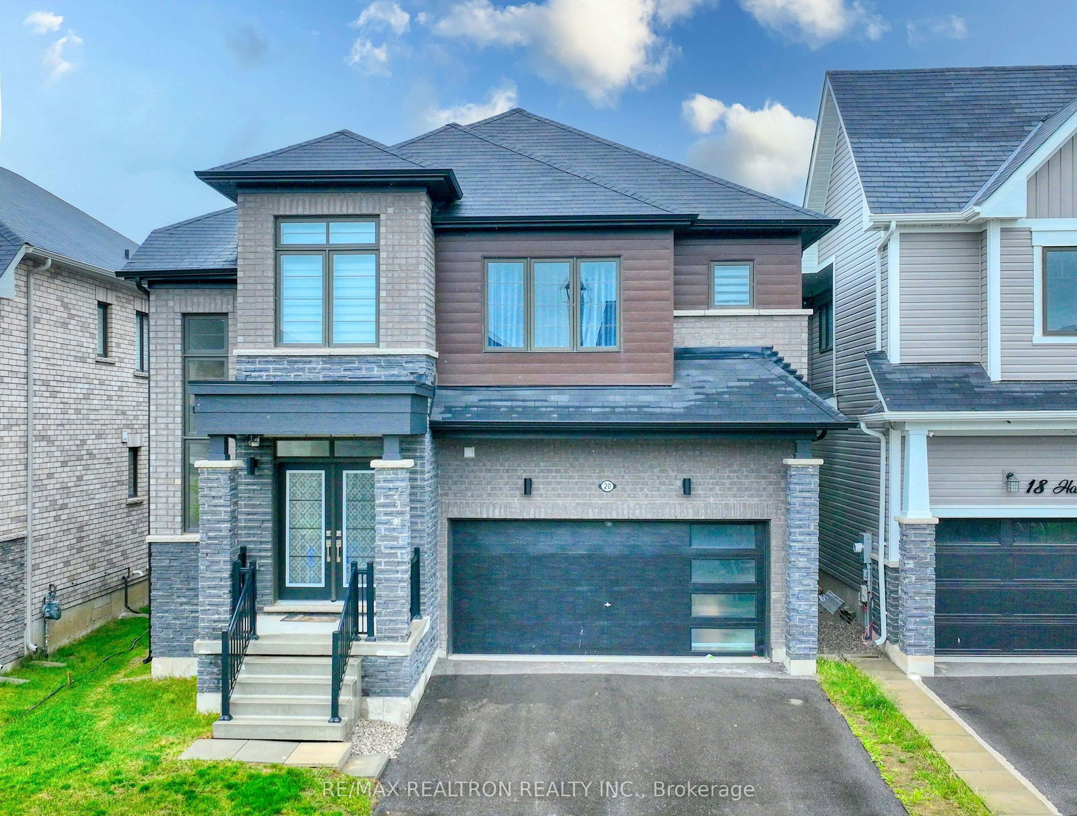 20 Hawick Crescent, Cayuga, ON, N3W 0G4