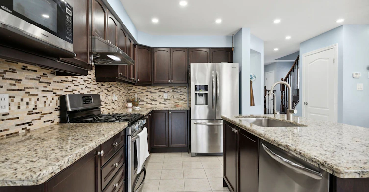 89 Penny Lane, Hamilton, ON, L8J 0G2 - 3